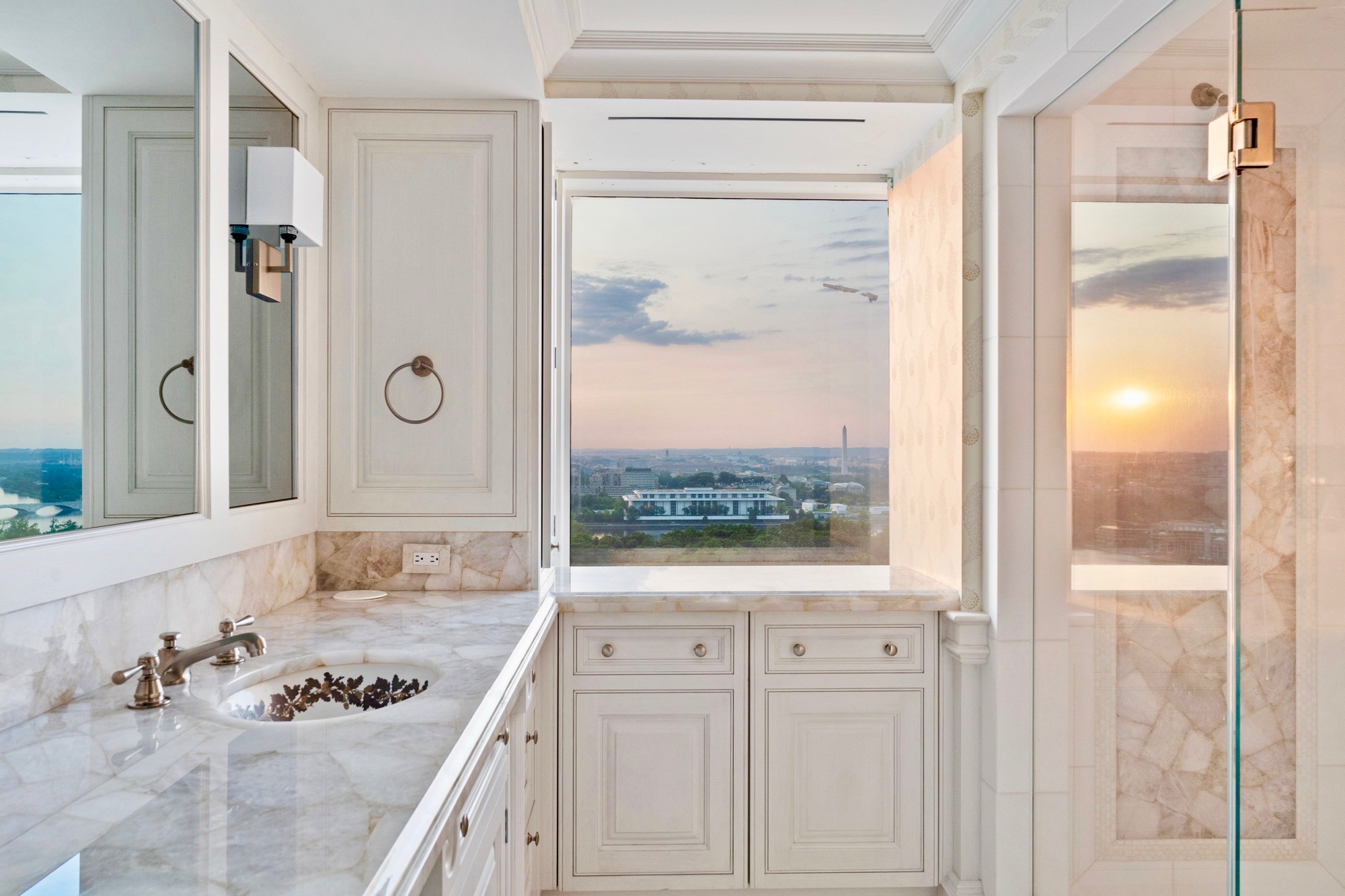 Penthouse With Iconic Washington DC Views | The Georgetown Dish